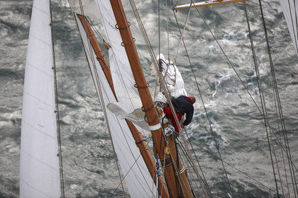 JP Morgan Asset Management Round The Island Race.