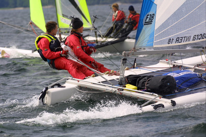 01_0504D-©ThMartinez- Sweden 1st 3rd August 2001. Archipelago Raid (Catamaran Formula 18).Eskil Degsell (SWE) & Anders Perols (SWE) and Jyrki Järvi (FIN) & Pete Karto (FIN)