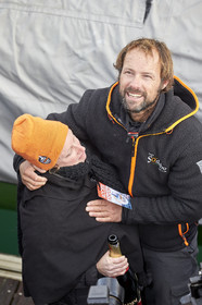 Single-handed sailing round the world record .