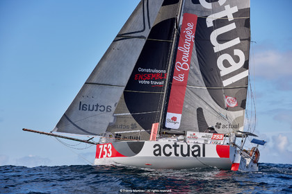 23_22205   © Thierry Martinez. LES SABLES D'OLONNE, 85 - FRANCE 25 septembre 2023.Départ MINI TRANSAT 2023. Départ du Dimanche 24 septembre retardé au Lundi 25 Sept .Les Sables d’Olonne (FRA)    Santa Cruz de la Palma ( Canaries)    St François ( Guadeloupe): 4050 NM.