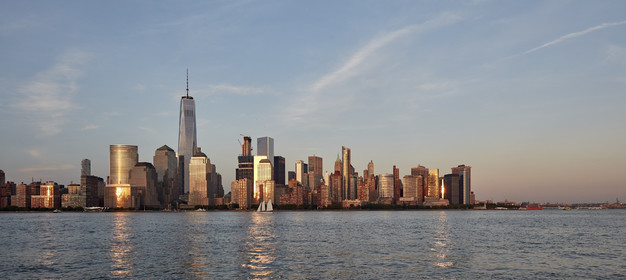 16_16917-NY at sunset