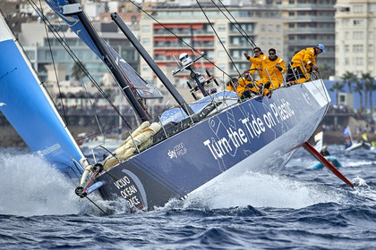 THM-17_097302-VOR ALICANTE-LEG1 START