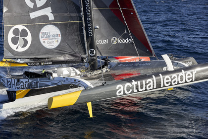 « ULTIM ACTUAL LEADER , Skipper Yves Le Blevec.