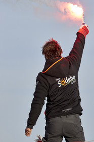 Single-handed sailing round the world record .