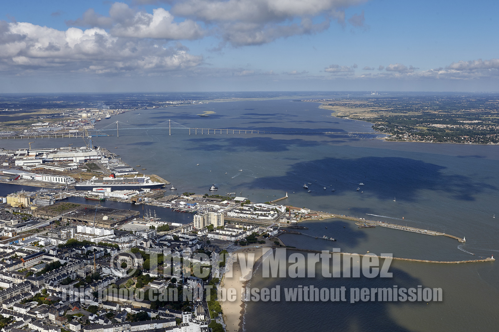 THM_17_041548_THE_BRIDGE