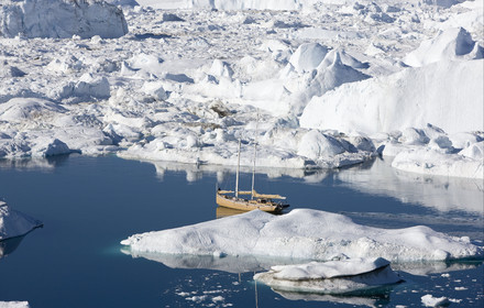 Schooner LA LOUISE sailing on west coast of Greenland.