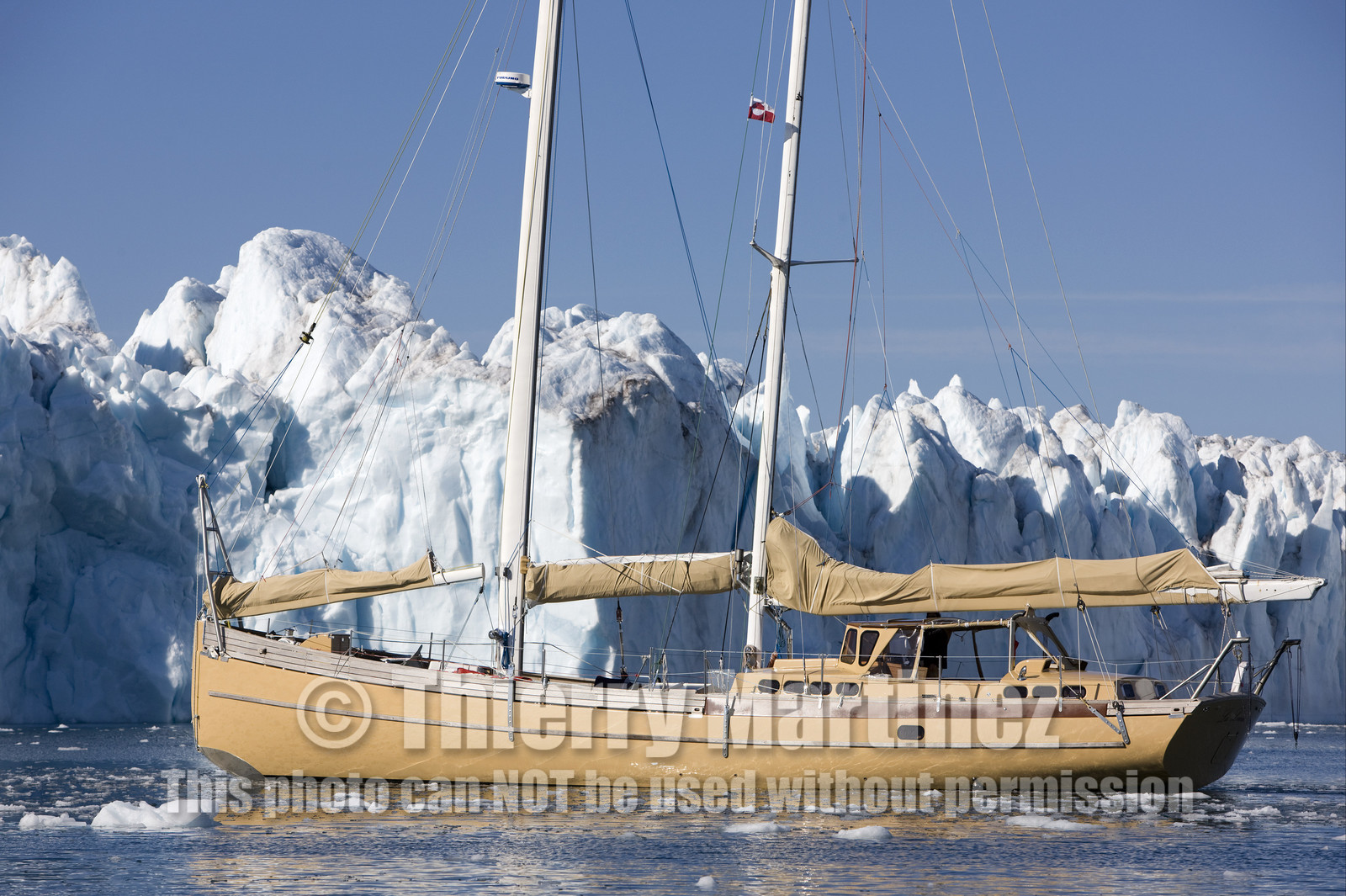 Schooner LA LOUISE sailing on west coast of Greenland.