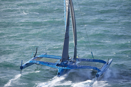 22_39290   © Thierry Martinez.DINARD, FRANCE. 9 Novembre  2022Départ de la 12éme ROUTE DU RHUM, transatlantique course à la voile en solitaire de St Malo(FRA)  à Pointe à Pitre (FRA-Guadeloupe) 3.543 milles nautiques.