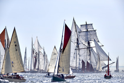 THM-19_17847-SEMAINE du Golfe PARADE