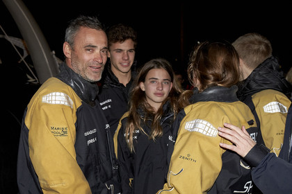 MAXI  SPINDRIFT 2 Jules Verne trophy  2015 2016 attempt.