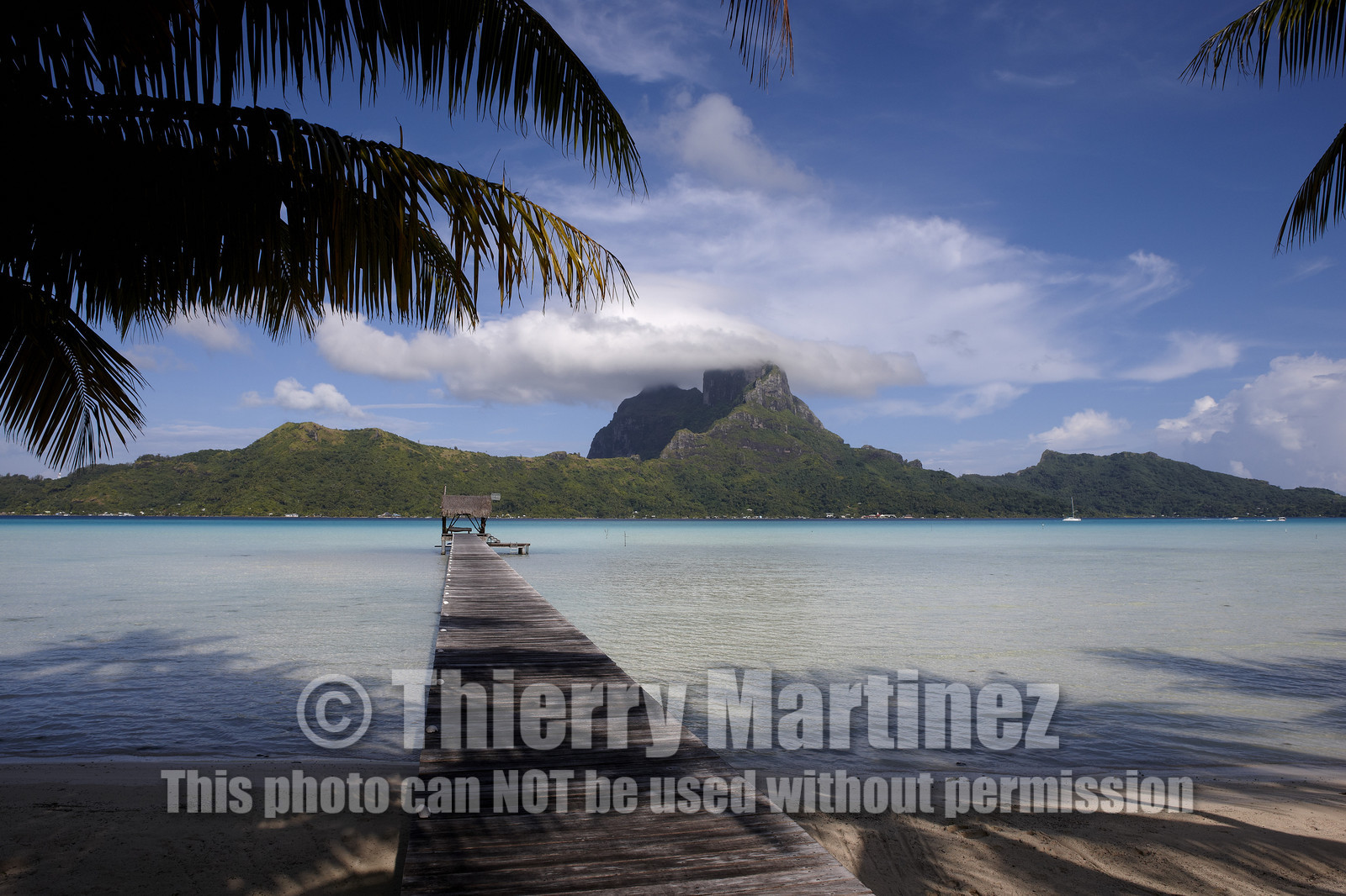 15_025887  ©ThMartinez Sea&Co.  BORA BORA - ILES SOUS LE VENT. POLYNESIE FRANCAISE .  6 Février 2015. . Bora Bora depuis Eden Beach Bora Bora..