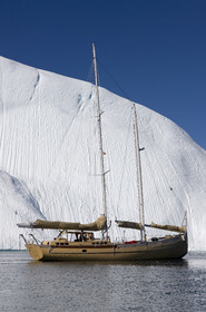 Schooner LA LOUISE sailing on west coast of Greenland.