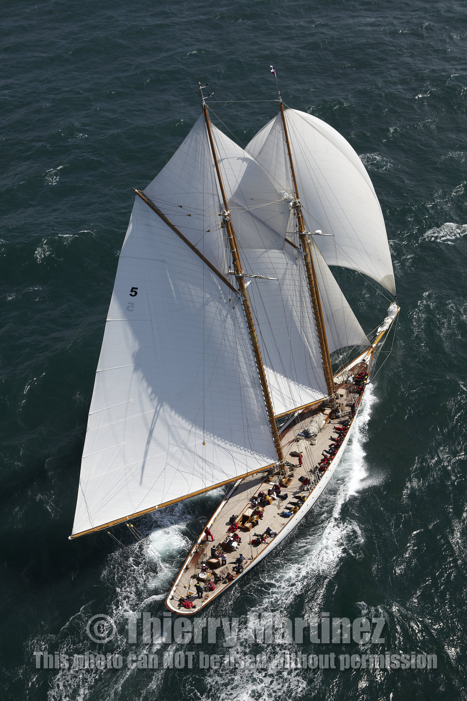 JP Morgan Asset Management Round The Island Race.