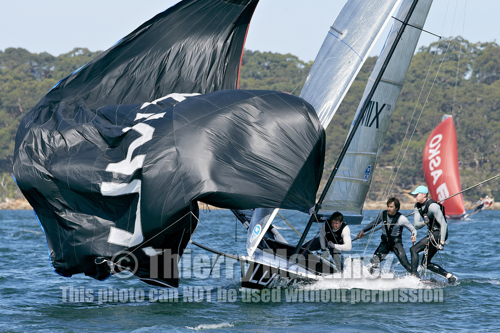 15_019696-Skiff-Sydney