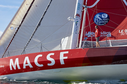 THM-15_62388_AZIMUT2016