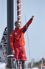 Arrival of NEW YORK-VENDEE (Les Sables d’Olonne) presented by Currency House & SpaceCode.