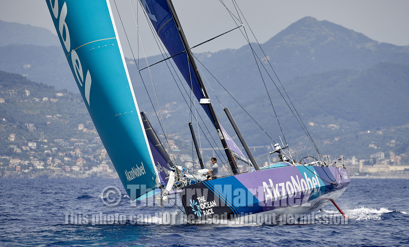 THM-21_15467_THE OCEAN RACE COASTAL RACE GENOVA