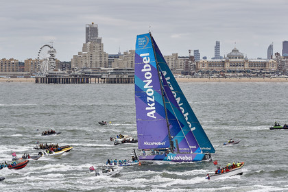 team AkzoNobel  in Volvo Ocean Race 2017-18.
