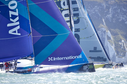 THM-17_065875_team AkzoNobel