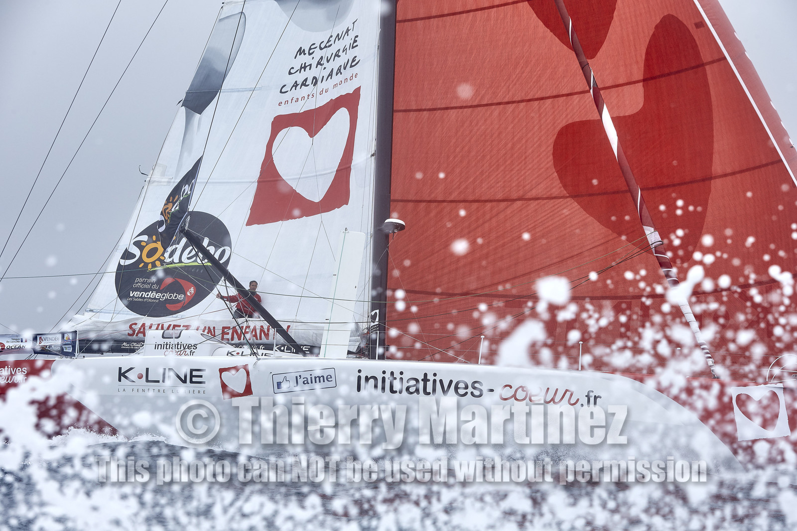 16_40464  ©Th.Martinez Sea&Co.  ILE DE GROIX - - FRANCE. 3 Août 2016. .Tanguy De Lamotte (FRA), a bord de l'IMOCA Initiatives-Coeur au large de l'Ile de Groix (FRA) en préparation du Vendée Globe 2016-17.