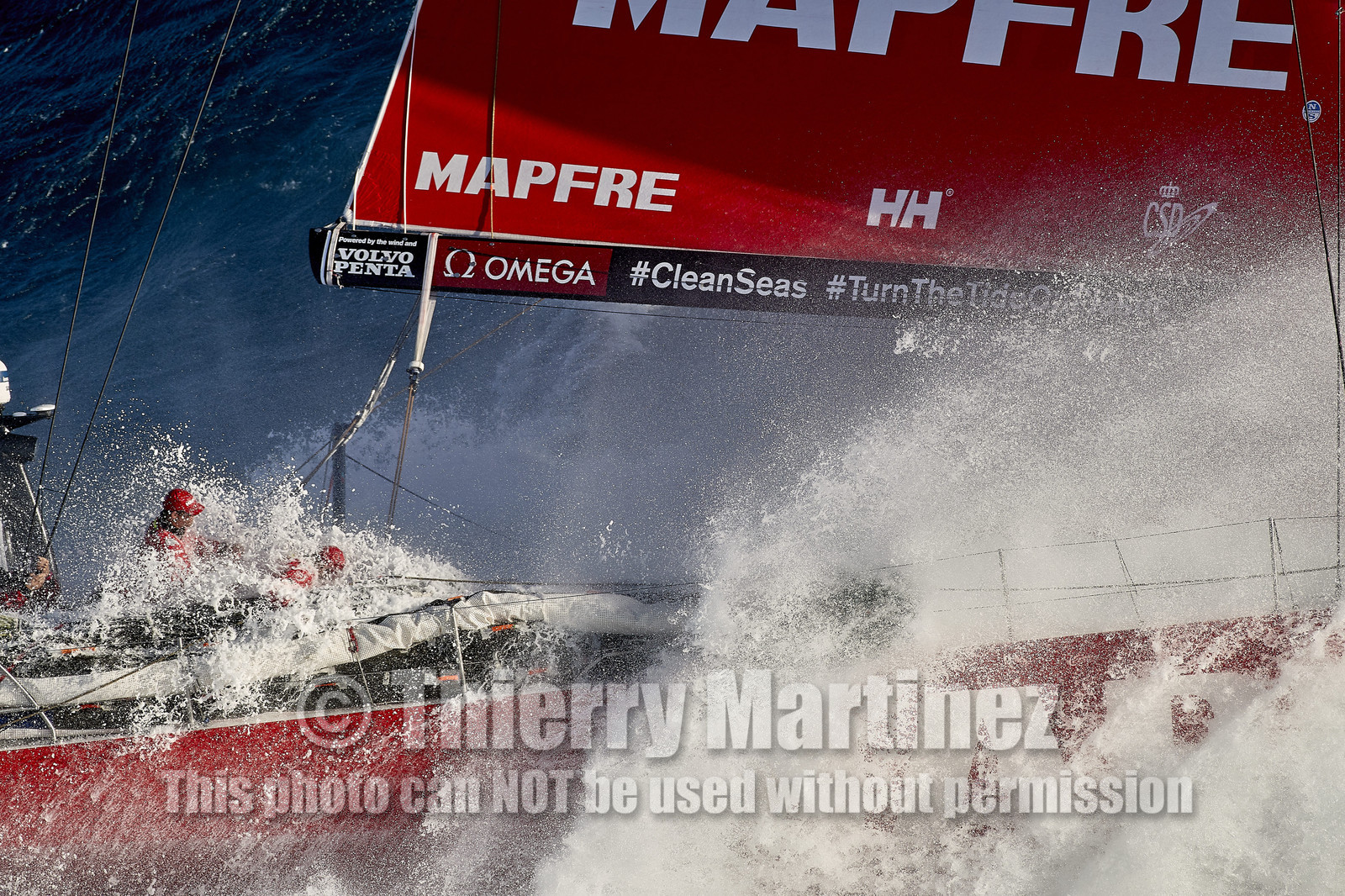 THM-17_108158_VOR-LISBON-LEG2start