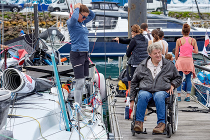 23_21721   © Thierry Martinez. LES SABLES D'OLONNE, 85 - FRANCE 25 septembre 2023.Départ MINI TRANSAT 2023. Départ du Dimanche 24 septembre retardé au Lundi 25 Sept .Les Sables d’Olonne (FRA)    Santa Cruz de la Palma ( Canaries)    St François ( Guadeloupe): 4050 NM.