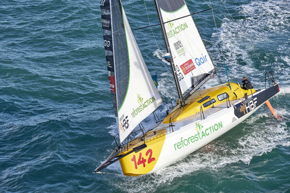 22_38906   © Thierry Martinez.DINARD, FRANCE. 9 Novembre  2022Départ de la 12éme ROUTE DU RHUM, transatlantique course à la voile en solitaire de St Malo(FRA)  à Pointe à Pitre (FRA-Guadeloupe) 3.543 milles nautiques.