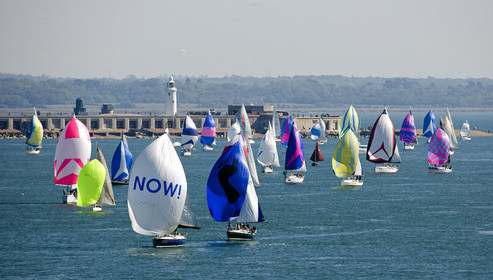 ROUND THE ISLAND RACE, ISLE OF WIGHT-UK . 3  June 2006.