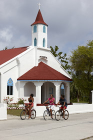 15_027944  ©ThMartinez Sea&Co.  FAKARAVA - ARCHIPEL des TUAMOTU. POLYNESIE FRANCAISE .  14 Février 2015. .