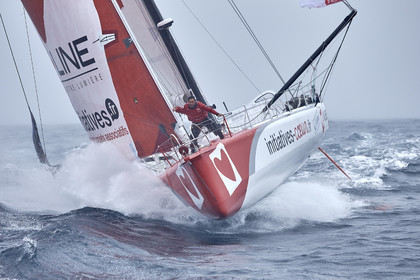 16_40339  ©Th.Martinez Sea&Co.  ILE DE GROIX - - FRANCE. 3 Août 2016. .Tanguy De Lamotte (FRA), a bord de l'IMOCA Initiatives-Coeur au large de l'Ile de Groix (FRA) en préparation du Vendée Globe 2016-17.