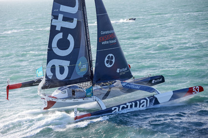 22_38846   © Thierry Martinez.DINARD, FRANCE. 9 Novembre  2022Départ de la 12éme ROUTE DU RHUM, transatlantique course à la voile en solitaire de St Malo(FRA)  à Pointe à Pitre (FRA-Guadeloupe) 3.543 milles nautiques.