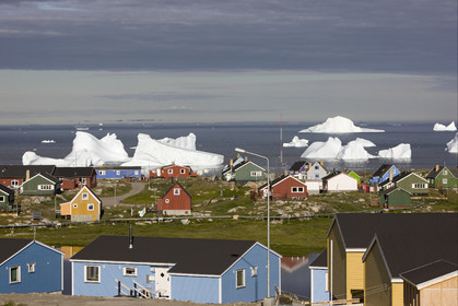 Schooner LA LOUISE sailing on west coast of Greenland.