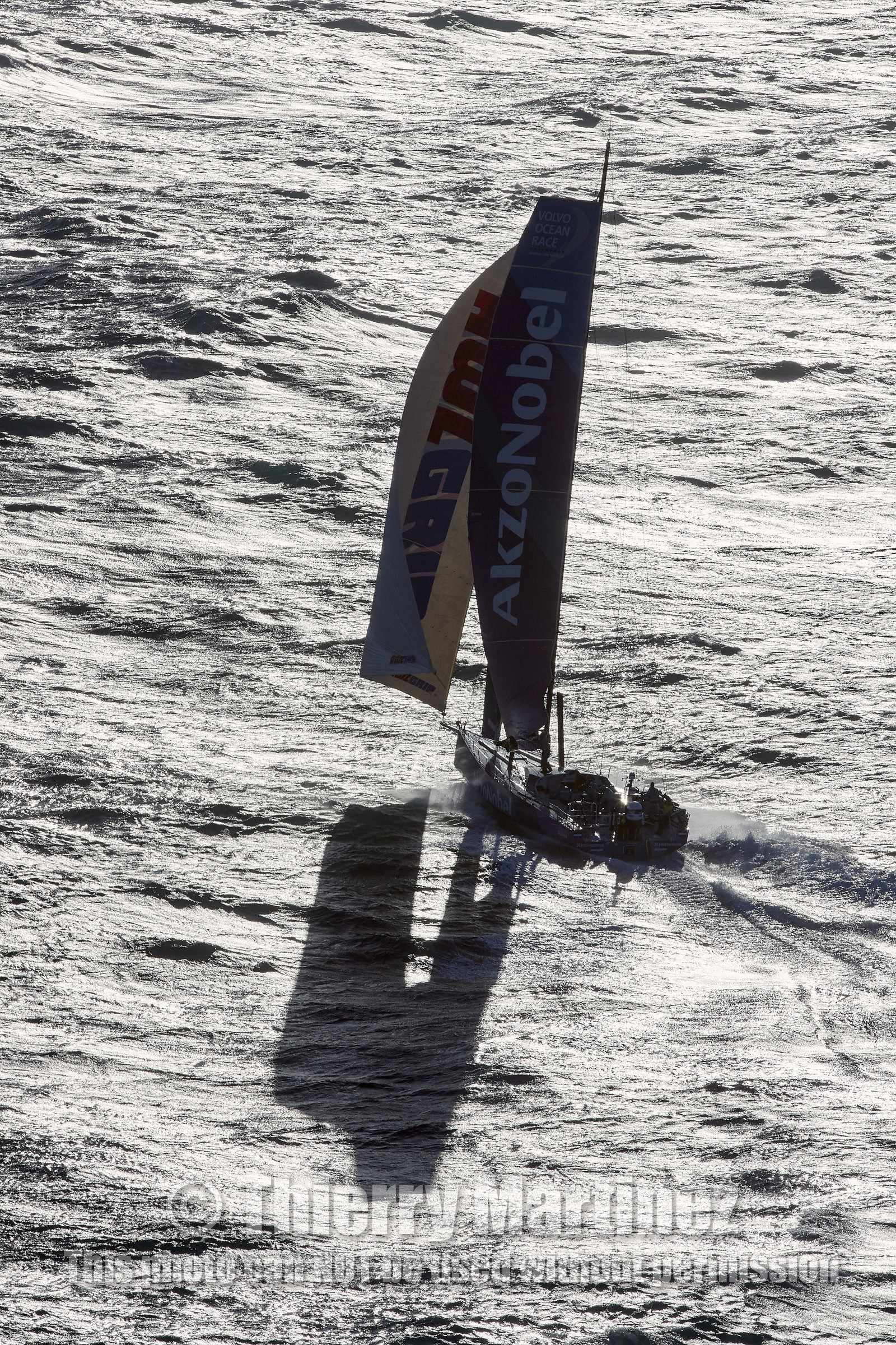 THM-17_105698_VOR-LISBON-LEG2start