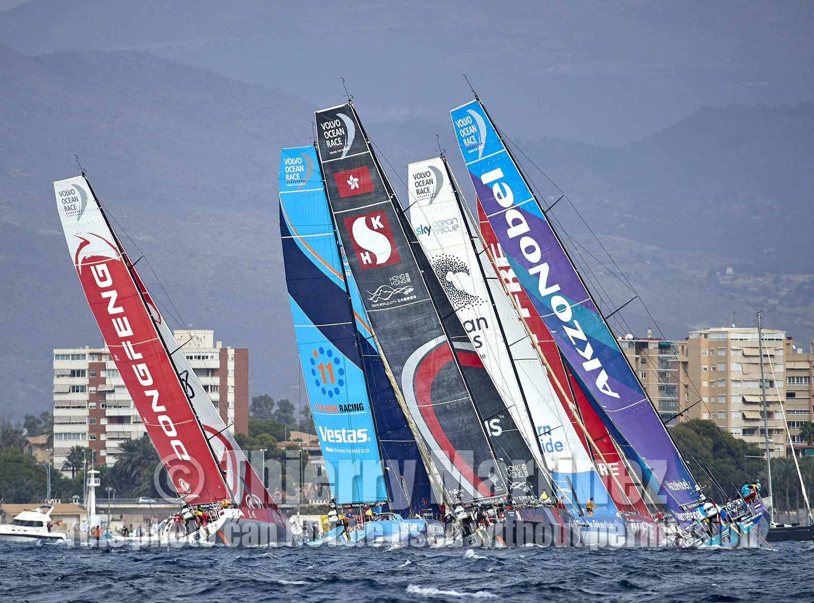 THM-17_097174-VOR ALICANTE-LEG1 START