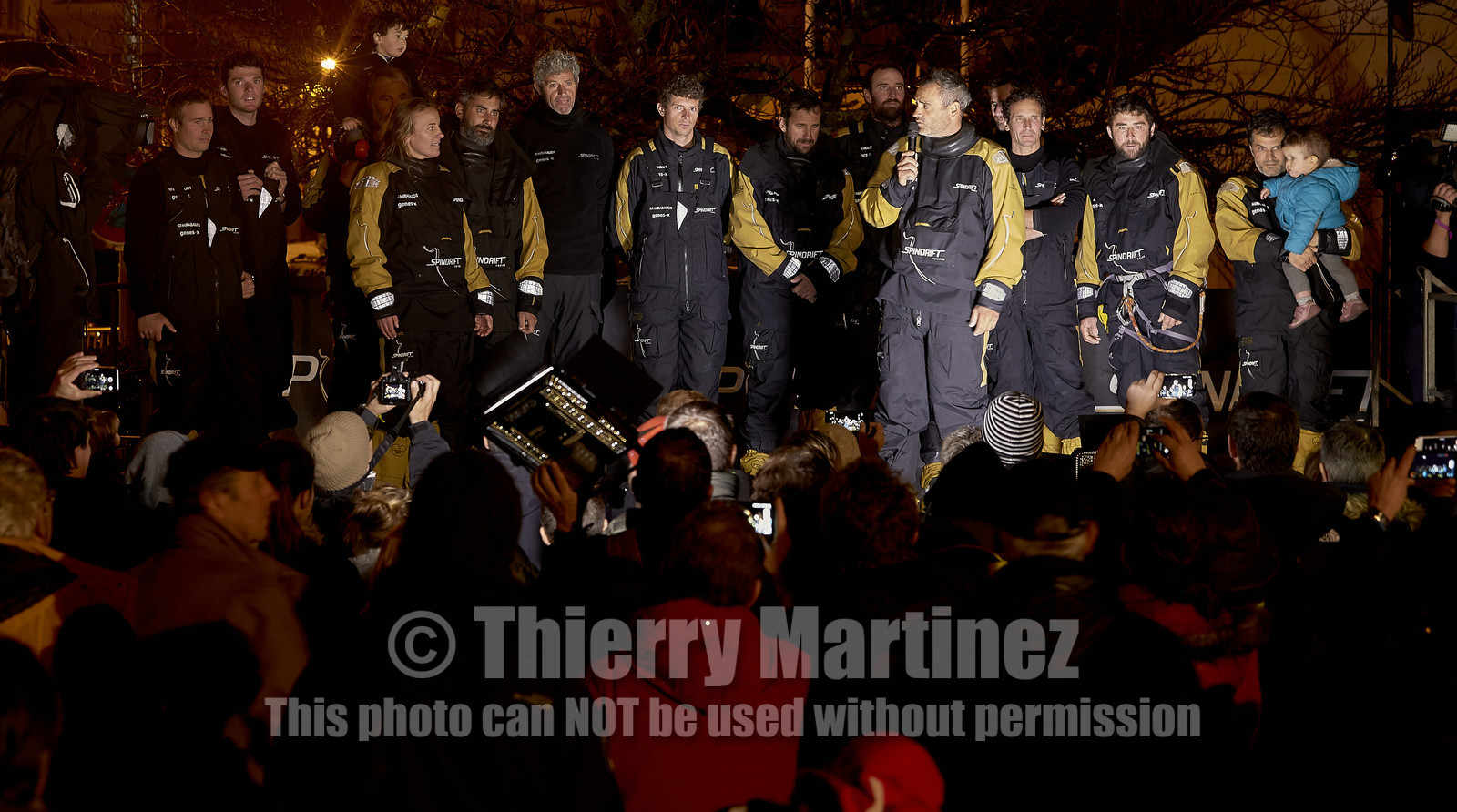 MAXI  SPINDRIFT 2 Jules Verne trophy  2015 2016 attempt.