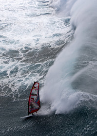 Ho'okipa beach HAWAII - USA . Jan 2007.
