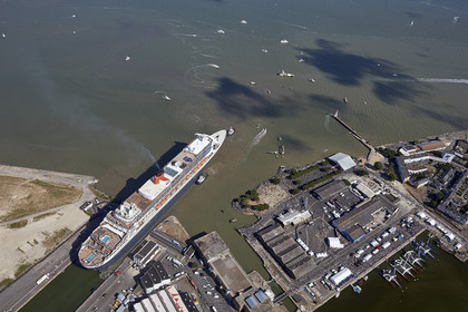 THM_17_041480_THE_BRIDGE