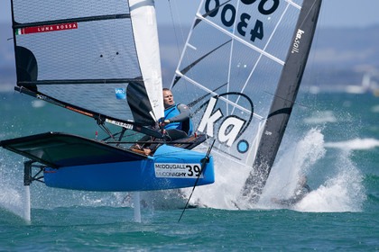 2015 McDougall + McConaghy Moth Worlds. Sorrento - VIC AUSTRALIA  . 6 16 January 2015. Organize by Sorrento Sailing Couta Boat Club.