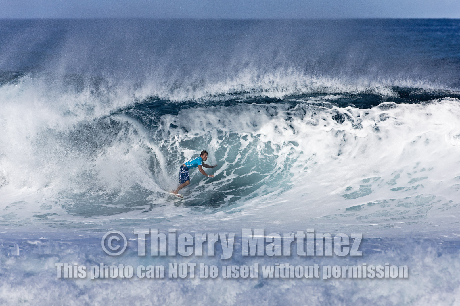 2011 VOLCOM PIPE PRO  ( Surf contest) at Banzai Pipeline Beach, North Shore - Oahu - Hawaii.