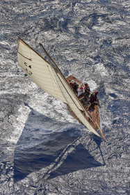 THM-21_23160_VOILES ST TROPEZ DAY 2 HELI