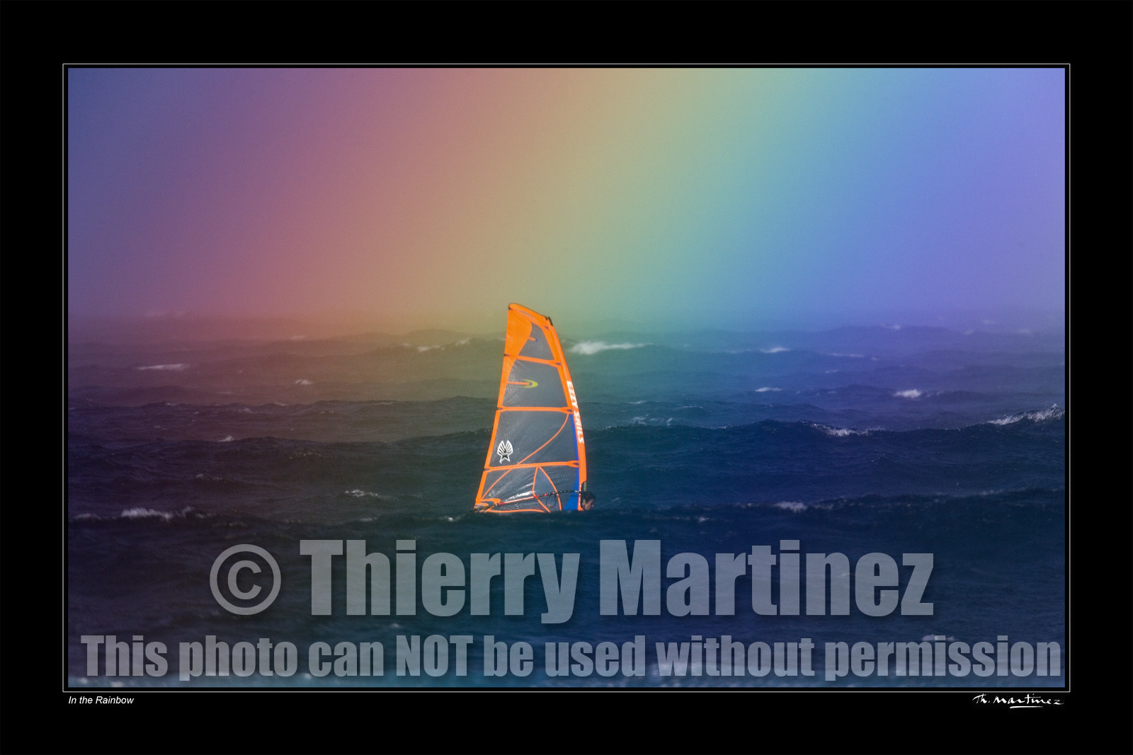 Photo disponible en tirage photo Fine Art,tirage original limités à 30 exemplaires.Chaque tirage est numéroté avec certificat d’authenticité signé.Pour choisir le format et support merci d'utiliser le caddie à coté de la photo.Formats disponibles : Tirage sur papier ( tirage seul) :  30x45 cm   40x60 cm  60x90 cm. Vous pouvez choisir le tirage avec un fond blanc ou noir , à votre convenance. Tirage sur papier contrecollé sur Dibond ( pas de bord blanc ou noir autour de l'image), avec système d'attache au dos:  30x45 cm   40x60 cm  50x75 cm  80x120cm.Tirage sur toile ( Canvas) monté sur chassis bois (pas de bord blanc ou noir autour de l'image), avec système d'attache au dos :  50x75 cm  80x120cm.Expédition ( Dans le monde entier): Colissimo (assurance) avec signature à réception. 48h pour la France métropolitaine.Il est possible de récupérer les tirages à La Galerie du Golfe (sans frais d'expèdition).Conditionnement tirages seuls: tube cylindrique renforcé + boite.