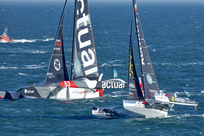 22_39028   © Thierry Martinez.DINARD, FRANCE. 9 Novembre  2022Départ de la 12éme ROUTE DU RHUM, transatlantique course à la voile en solitaire de St Malo(FRA)  à Pointe à Pitre (FRA-Guadeloupe) 3.543 milles nautiques.