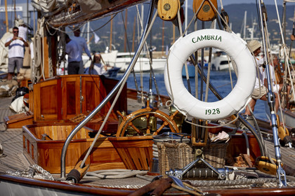 THM-21_23941_VOILES ST TROPEZ