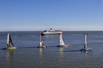 THM_17_046064_THE_BRIDGE-Start