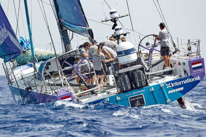THM-21_15954_THE OCEAN RACE COASTAL RACE GENOVA