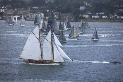 JP Morgan Asset Management Round The Island Race.