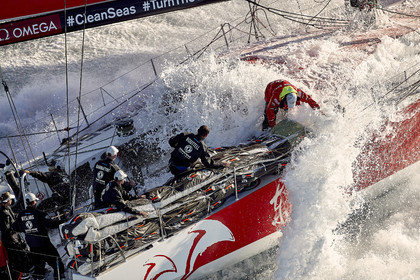 THM-17_107743_VOR-LISBON-LEG2start