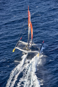 « ULTIM ACTUAL LEADER , Skipper Yves Le Blevec.