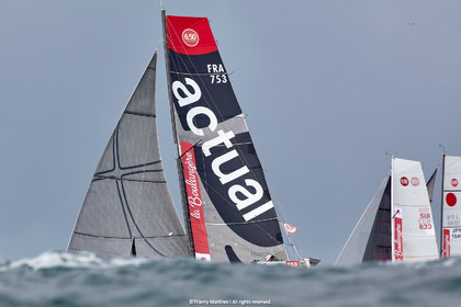 23_22452   © Thierry Martinez. LES SABLES D'OLONNE, 85 - FRANCE 25 septembre 2023.Départ MINI TRANSAT 2023. Départ du Dimanche 24 septembre retardé au Lundi 25 Sept .Les Sables d’Olonne (FRA)    Santa Cruz de la Palma ( Canaries)    St François ( Guadeloupe): 4050 NM.