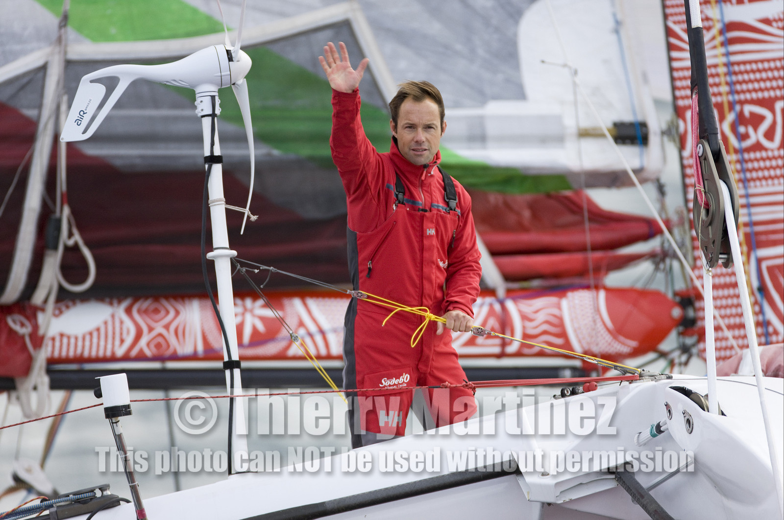 Thomas Coville (FRA) maxi trimaran SODEBO Solo round the world record attempt. Start in Brest (FRA)